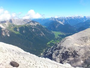Blick vom Ostgipfel Hohe Munde nach Leutasch